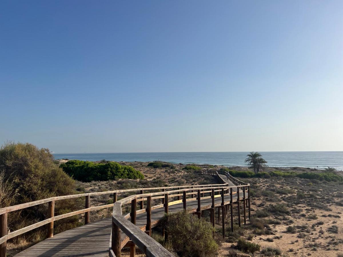 Top-Floor Apartment With 65 M2 Sun Terrace, Renovated Kitchen And Bathroom Gran Alacant Exterior photo